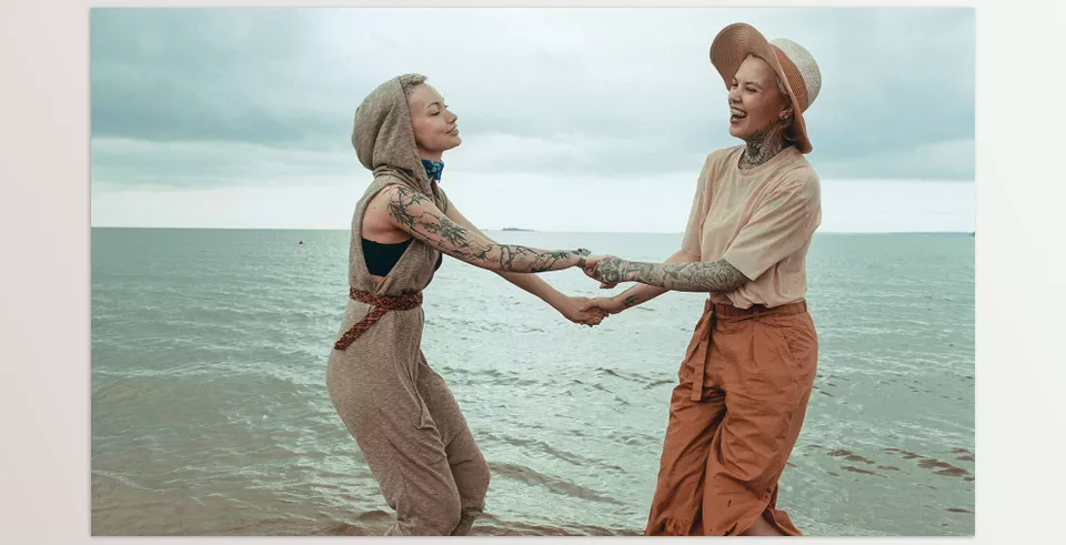 Mediterranea Creative LUTs pack - Rich contrasts and soft pastel accents enhance natural light in both portraits and landscapes.