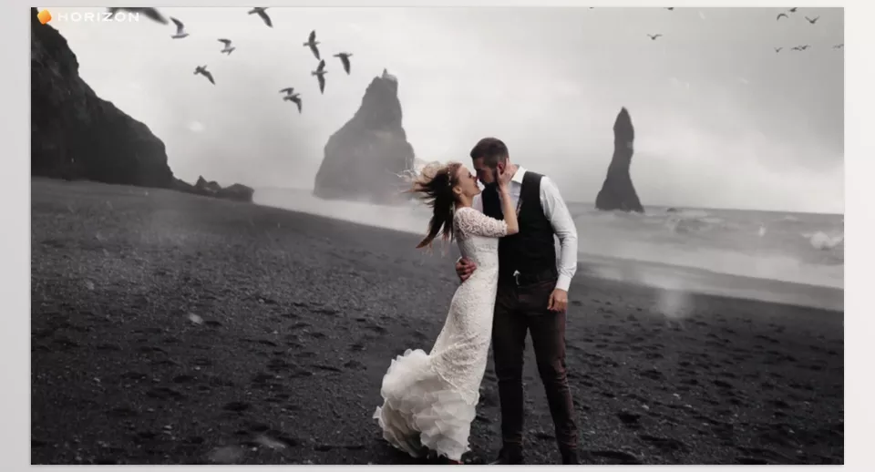 Photomotion Horizon 3D Photo Animator - Unlock your creative potential with expert guidance using Photomotion Horizon.